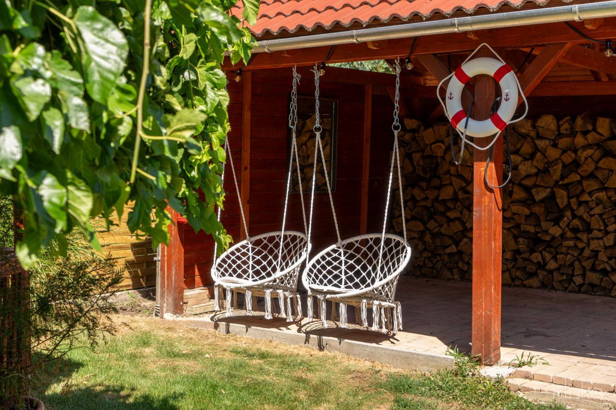 Delceg Rece Minihotel Balatonkenese Exterior foto